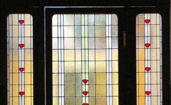 پنجره استین گلاس